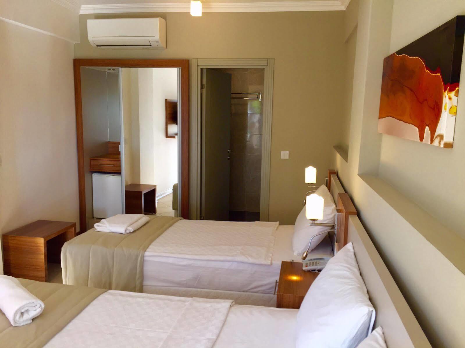 Anadolu Hotel Bodrum Bagian luar foto